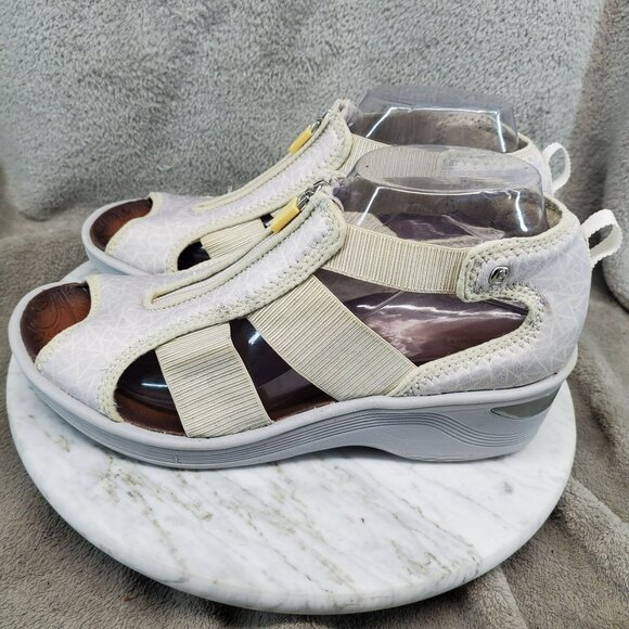 Bzees Shoes Womens Size 9 Duet Gray Sandals With Arch Support - Picture 1 of 9